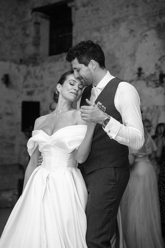 Première danse des mariés, noir et blanc
